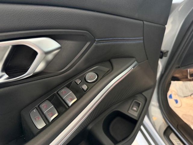 BMW 320 D 48V XDRIVE TOURING MSPORT. //S - foto 14