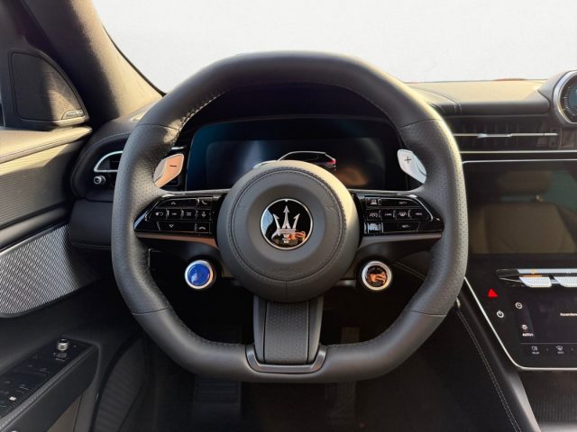 MASERATI GRECALE MY27 2.0 MHEV 250 CV AWD - foto 10
