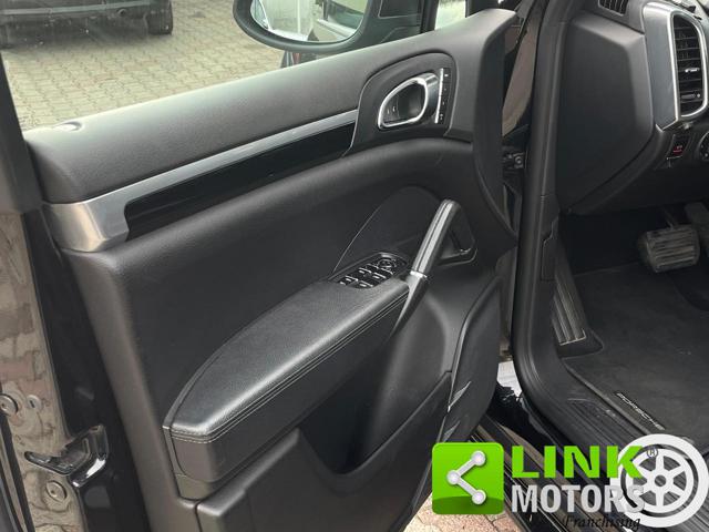 PORSCHE CAYENNE DIESEL CAYENNE 3.0 DIESEL 245CV  - foto 20
