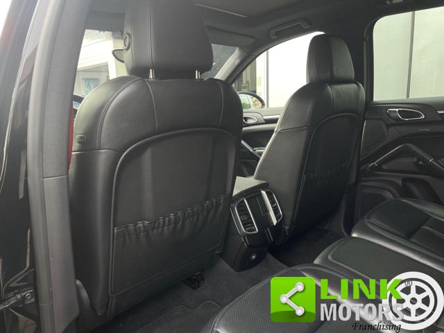 PORSCHE CAYENNE DIESEL CAYENNE 3.0 DIESEL 245CV  - foto 16
