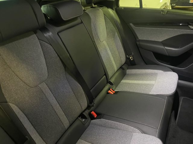 SKODA OCTAVIA 2.0 TDI DSG WAGON STYLE 18" VIDE - foto 11