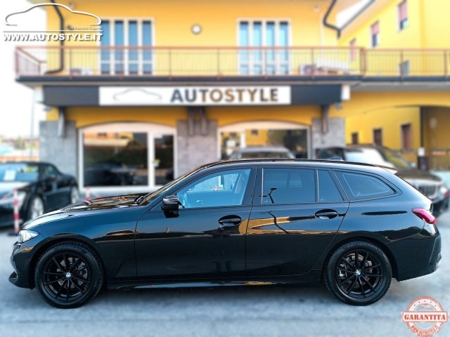 BMW 320 I TOURING - foto 6