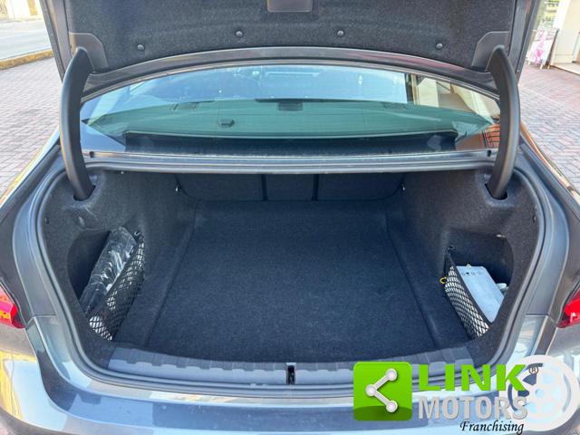 BMW 320 D 48V XDRIVE BUSINESS ADVANTAGE - foto 19