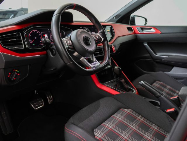 VOLKSWAGEN POLO 2.0 TSI DSG GTI BMT *PROMO PARIS - foto 9