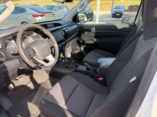 TOYOTA HILUX 2.4 D-4D 4WD 2 PORTE SINGLE CAB  - foto 9