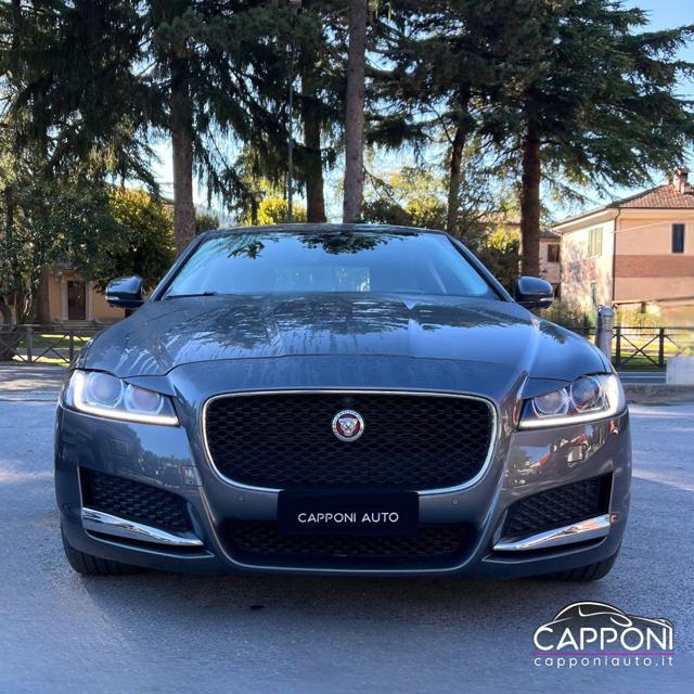 JAGUAR XF 2.0 D 180 CV AWD AUT. - foto 2
