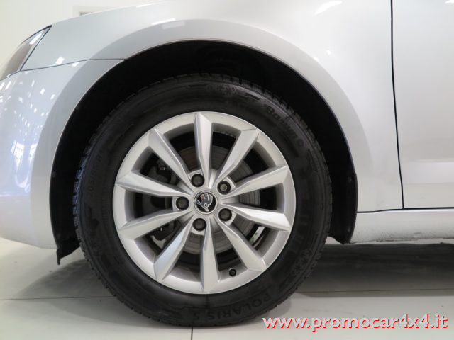 SKODA OCTAVIA 1.6 TDI CR 110 CV 4X4 WAGON AMBI - foto 7