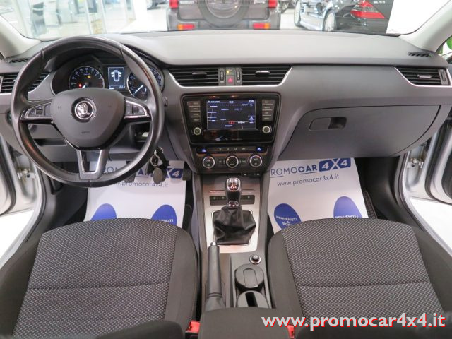 SKODA OCTAVIA 1.6 TDI CR 110 CV 4X4 WAGON AMBI - foto 11