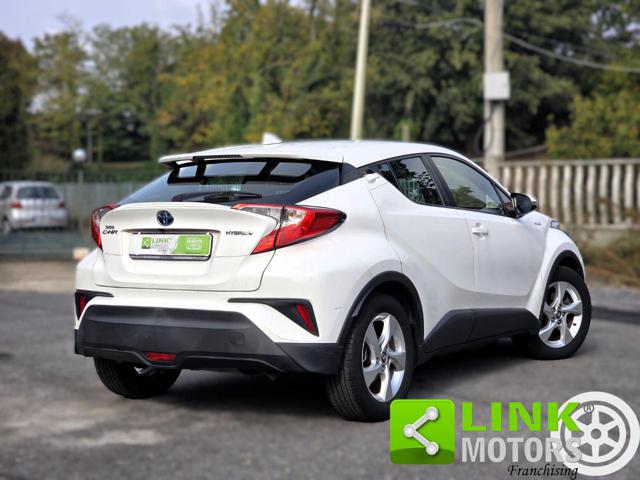 TOYOTA C-HR 1.8H BUSINESS 2WD E-CVT - foto 3