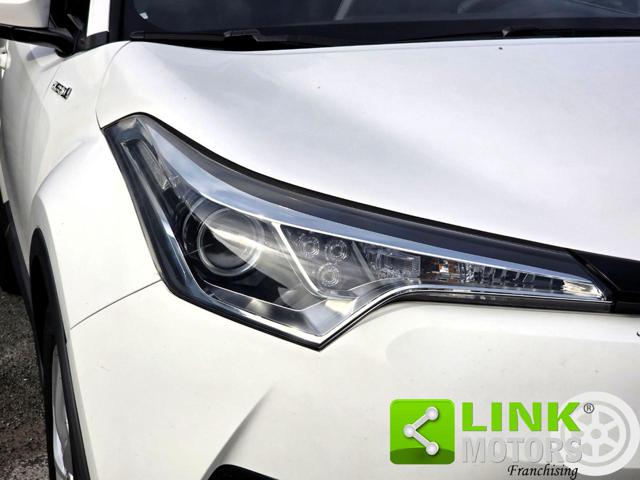 TOYOTA C-HR 1.8H BUSINESS 2WD E-CVT - foto 32