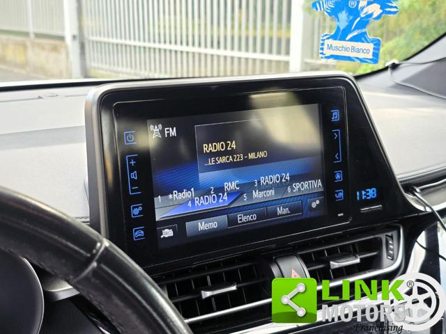 TOYOTA C-HR 1.8H BUSINESS 2WD E-CVT - foto 17