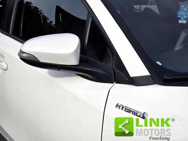 TOYOTA C-HR 1.8H BUSINESS 2WD E-CVT - foto 28