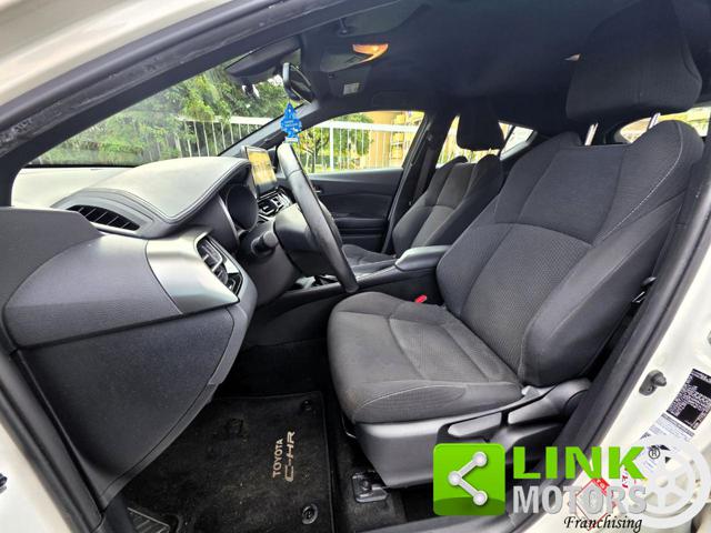 TOYOTA C-HR 1.8H BUSINESS 2WD E-CVT - foto 4