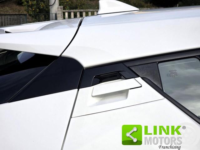 TOYOTA C-HR 1.8H BUSINESS 2WD E-CVT - foto 31