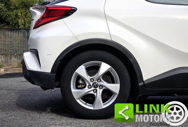 TOYOTA C-HR 1.8H BUSINESS 2WD E-CVT - foto 26