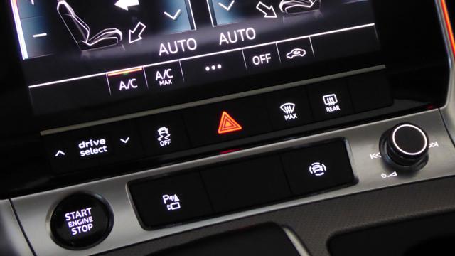 AUDI A6 AVANT 40 2.0 TDI QUATTRO ULTRA S - foto 26