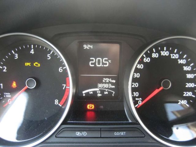 VOLKSWAGEN POLO 1.2 TSI 5P COMFORTLINE BMT - foto 10