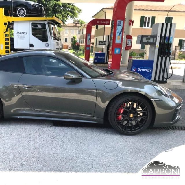 PORSCHE 992 CARRERA 4 GTS - foto 3
