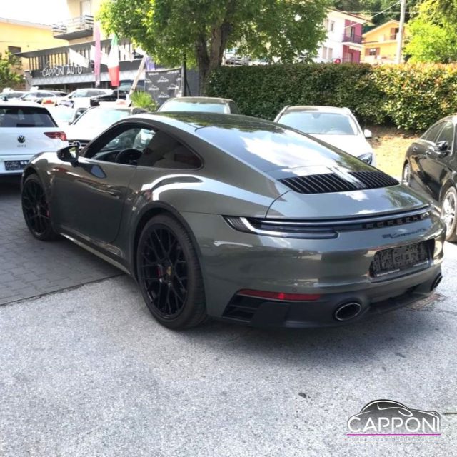 PORSCHE 992 CARRERA 4 GTS - foto 6