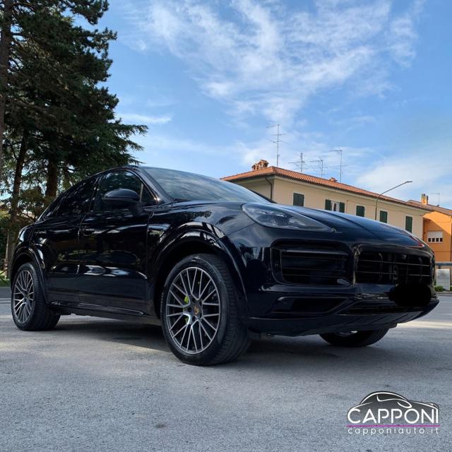 PORSCHE CAYENNE COUPÉ 3.0 E-HYBRID