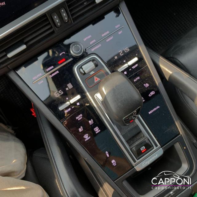 PORSCHE CAYENNE COUPÉ 3.0 V6 E-HYBRID PLATINUM E - foto 16