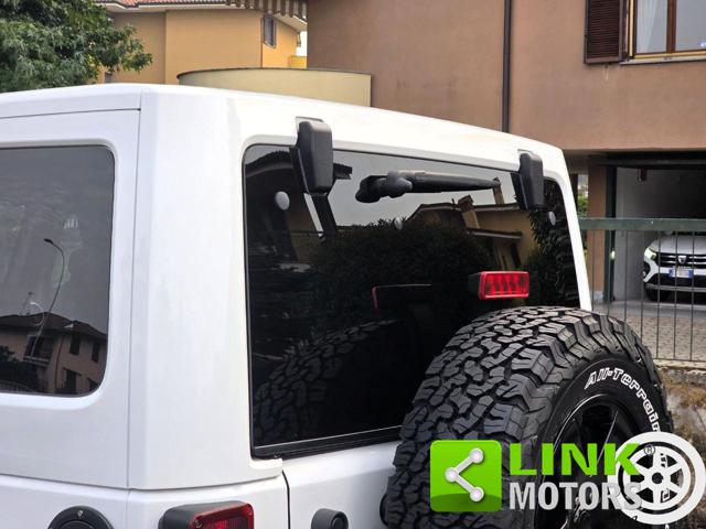 JEEP WRANGLER 3P 2.8 CRD SAHARA AUTO - foto 41
