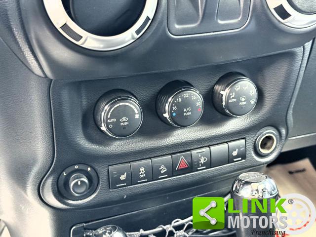 JEEP WRANGLER 3P 2.8 CRD SAHARA AUTO - foto 11