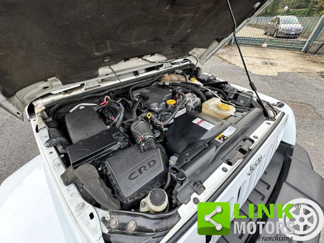 JEEP WRANGLER 3P 2.8 CRD SAHARA AUTO - foto 25