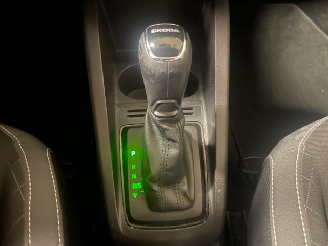 SKODA FABIA 1.0 TSI DSG WAGON AMBITION C/GRI - foto 23