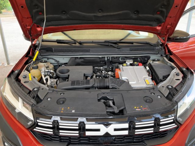 DACIA JOGGER 1.6 HYBRID EXTREME 140CV - foto 9