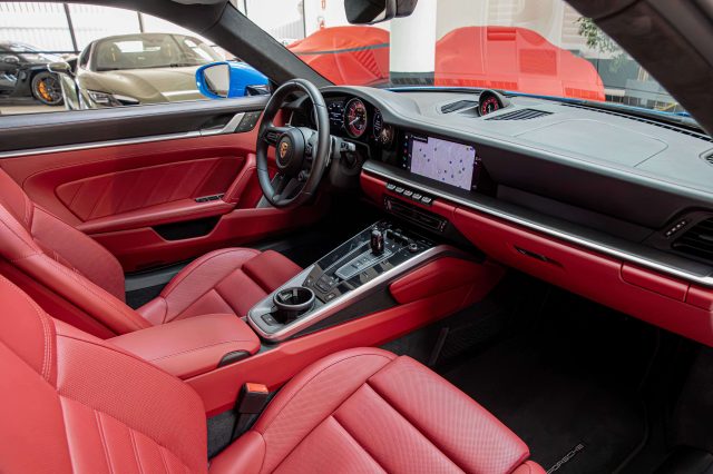 PORSCHE 911 992 TURBO|LIFT|PDCC|360°VIEW|BUR - foto 10