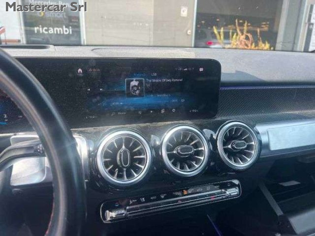 MERCEDES-BENZ GLB 200 200D 150CV PREMIUM AUTO - GN818D - foto 7