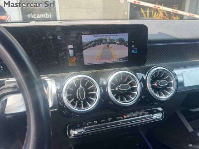 MERCEDES-BENZ GLB 200 200D 150CV PREMIUM AUTO - GN818D - foto 8