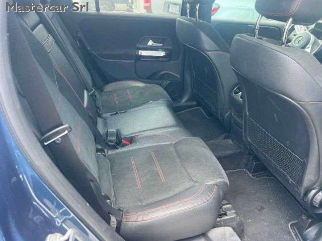 MERCEDES-BENZ GLB 200 200D 150CV PREMIUM AUTO - GN818D - foto 9