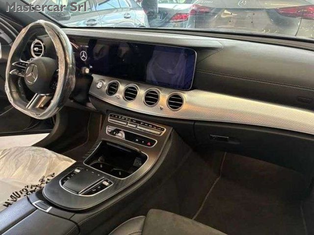 MERCEDES-BENZ E 220 SW D MHEV PREMIUM AMG S213 4MATI - foto 10