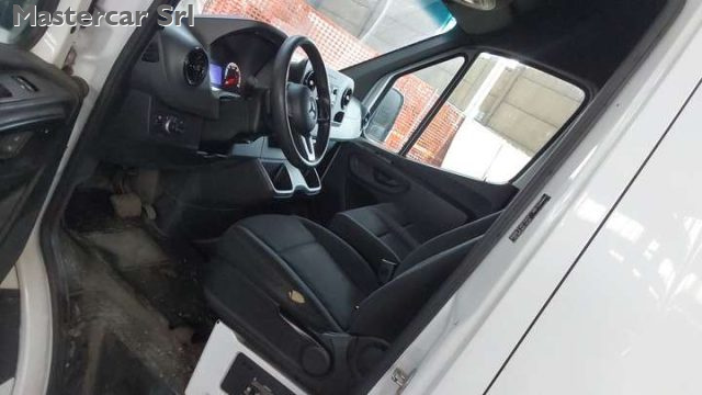 MERCEDES-BENZ SPRINTER ESPRINTER - 4 BATTERIE TG : GL39 - foto 9