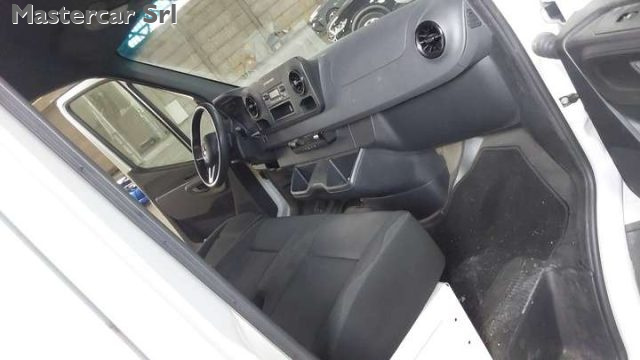 MERCEDES-BENZ SPRINTER ESPRINTER - 4 BATTERIE TG : GL39 - foto 10