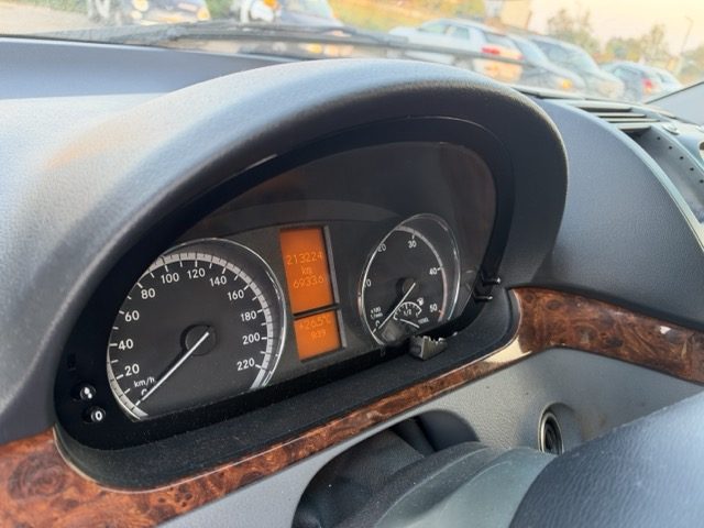 MERCEDES-BENZ VIANO 2.2 CDI 4MATIC AMBIENTE - foto 6