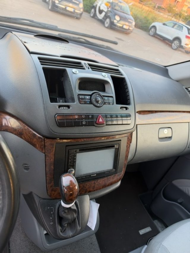 MERCEDES-BENZ VIANO 2.2 CDI 4MATIC AMBIENTE - foto 8