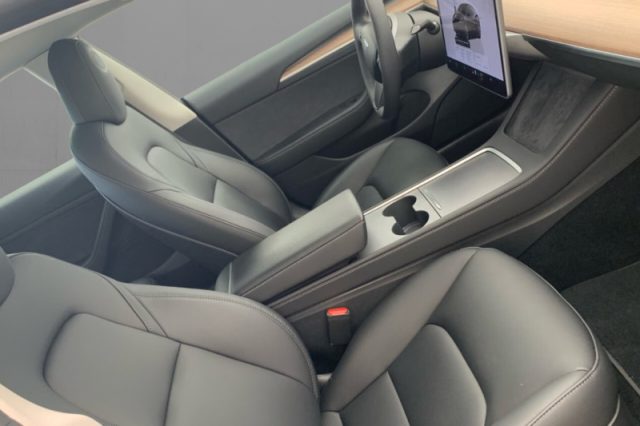 TESLA MODEL 3 LONG RANGE DUAL MOTOR AWD - foto 7