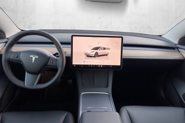 TESLA MODEL 3 LONG RANGE DUAL MOTOR AWD - foto 6