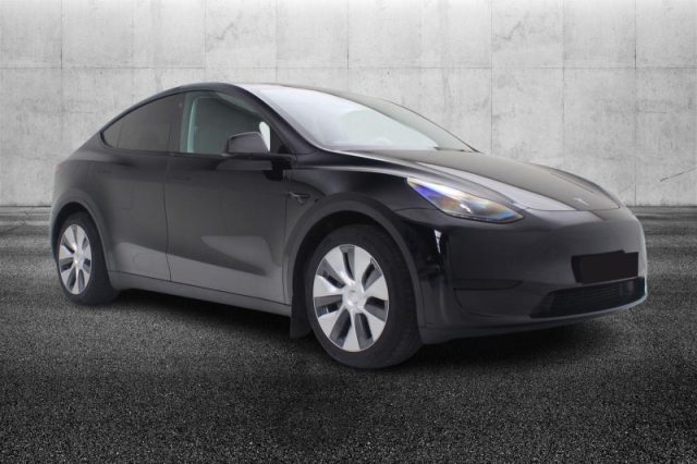 TESLA MODEL Y RWD