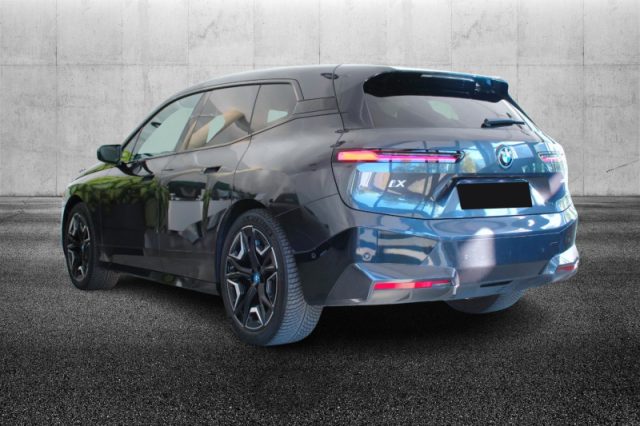 BMW IX XDRIVE 40 - foto 4