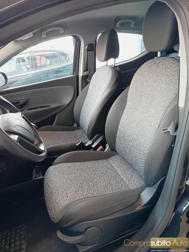 LANCIA YPSILON 1.0 FIREFLY 5 PORTE S&S HYBRID G - foto 11