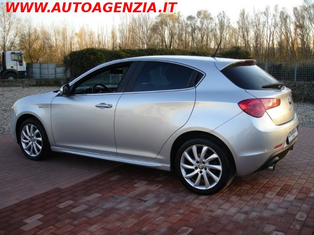 ALFA ROMEO GIULIETTA 2.0 JTDM-2 140 CV - foto 5