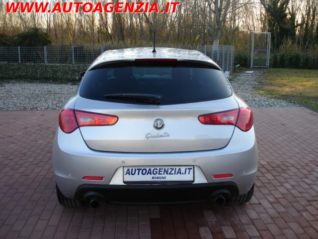 ALFA ROMEO GIULIETTA 2.0 JTDM-2 140 CV - foto 7