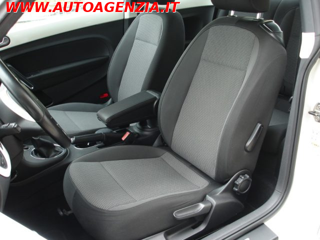 VOLKSWAGEN MAGGIOLINO 1.6 TDI DESIGN - foto 9