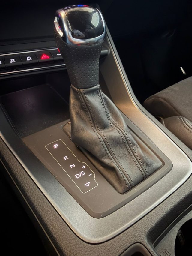 AUDI RS Q3 SPB QUATTRO S TRONIC //MATRIX - foto 31