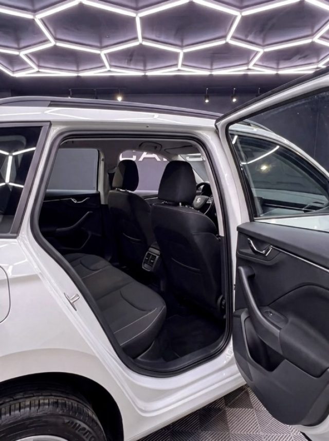 SKODA KAMIQ 1.0 G-TEC AMBITION - foto 8