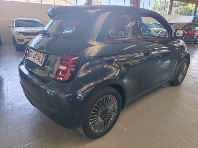 FIAT 500E BERLINA 42 KWH ICON MY22 - foto 6